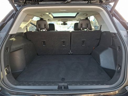 Used 2020 GMC Terrain SLT w/ Preferred Package image 30