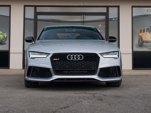 Used 2017 Audi RS 7 Prestige w/ Carbon-Optic Package image 7