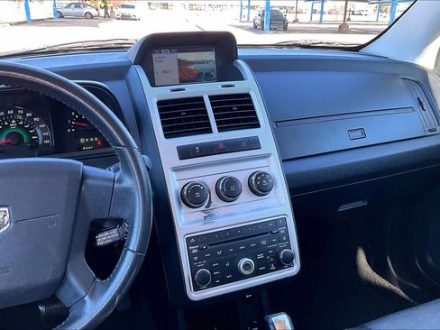 Used 2010 Dodge Journey SXT w/ Navigation & Sound Group I image 6
