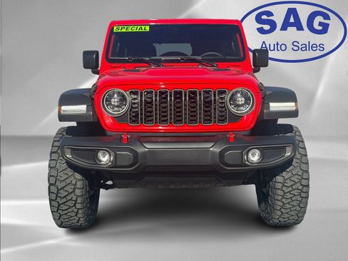 Used 2025 Jeep Wrangler Unlimited Rubicon image 5