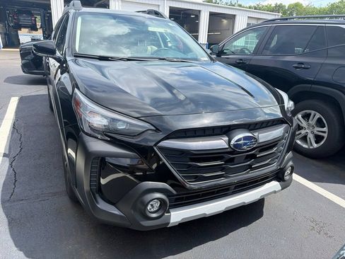 Used 2024 Subaru Outback Limited AWD/4WD image 5