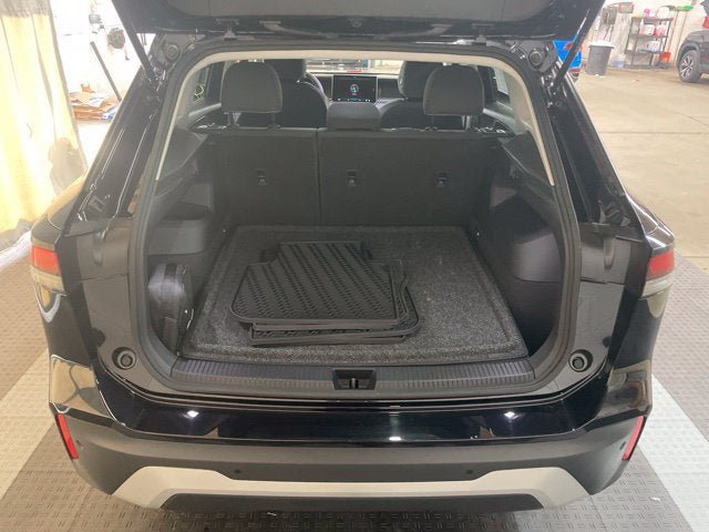 Certified 2025 Volkswagen Tiguan S AWD/4WD image 9