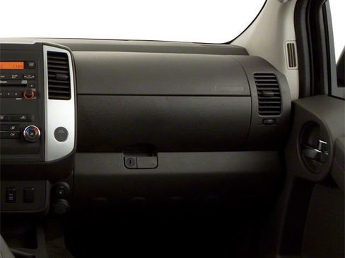 Used 2012 Nissan Xterra X RWD image 19