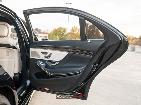 Used 2020 Mercedes-Benz S 560 Sedan image 46