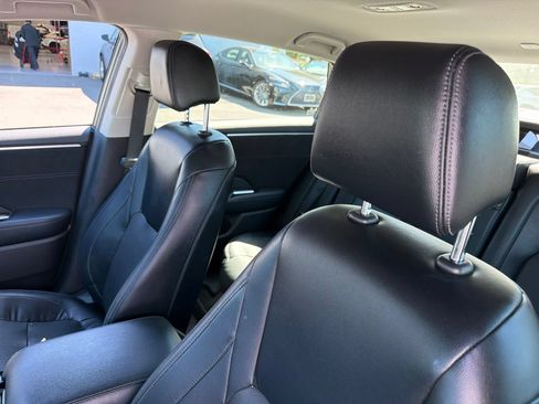 Used 2018 Honda Clarity Touring image 7