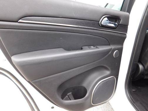 Used 2021 Jeep Grand Cherokee High Altitude AWD/4WD image 13