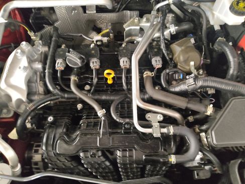 Used 2021 Nissan Rogue SV FWD image 30