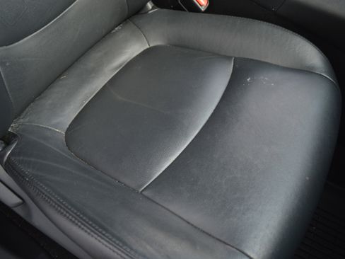 Used 2020 Toyota RAV4 LE image 37