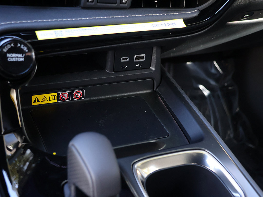 New 2026 Lexus NX 350 F Sport AWD/4WD image 27