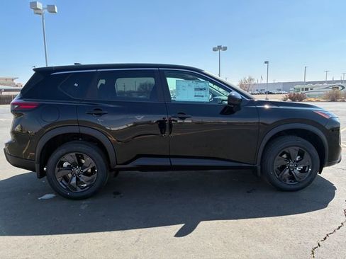 New 2026 Nissan Rogue SV w/ Cold Weather Package FWD image 7
