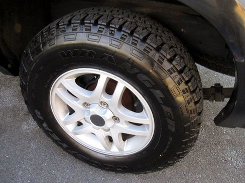 Used 2002 GMC Sonoma SLS w/ ZR5 Appearance Pkg image 36