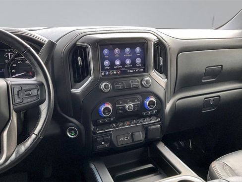 Used 2022 GMC Sierra 2500 AT4 w/ Gooseneck/5TH Wheel Package image 6