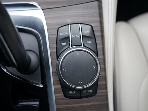 Used 2017 BMW 530i image 36