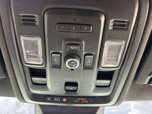 Used 2023 Cadillac Escalade Sport Platinum w/ LPO, ONYX Package AWD/4WD image 27