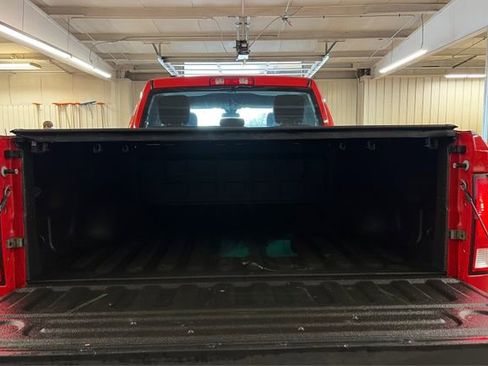 Used 2016 RAM 1500 Express w/ Popular Equipment Group image 12