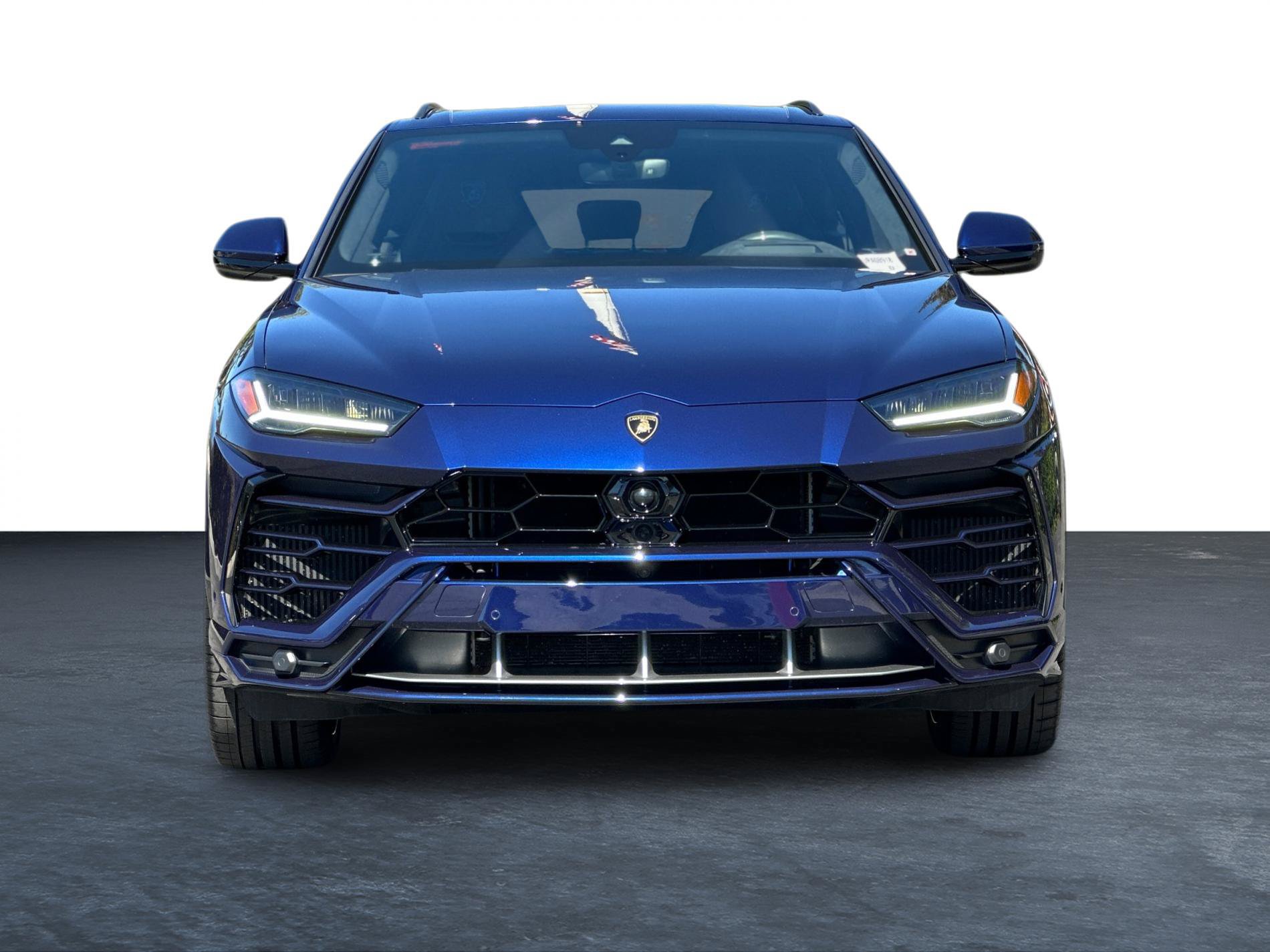 Used 2020 Lamborghini Urus AWD/4WD image 5
