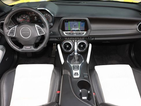 Used 2016 Chevrolet Camaro SS RWD image 24