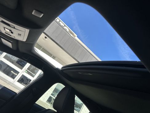 Used 2025 Lexus IS 350 F Sport image 11