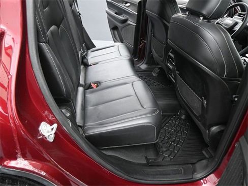 Used 2025 Jeep Grand Cherokee Limited w/ MOPAR Finishing Package image 14