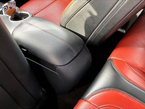 Used 2024 Ford Mustang Premium image 10