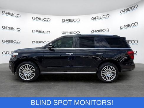Used 2023 Ford Expedition Limited RWD image 4