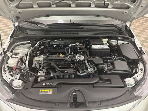 Used 2024 Toyota Corolla SE image 28