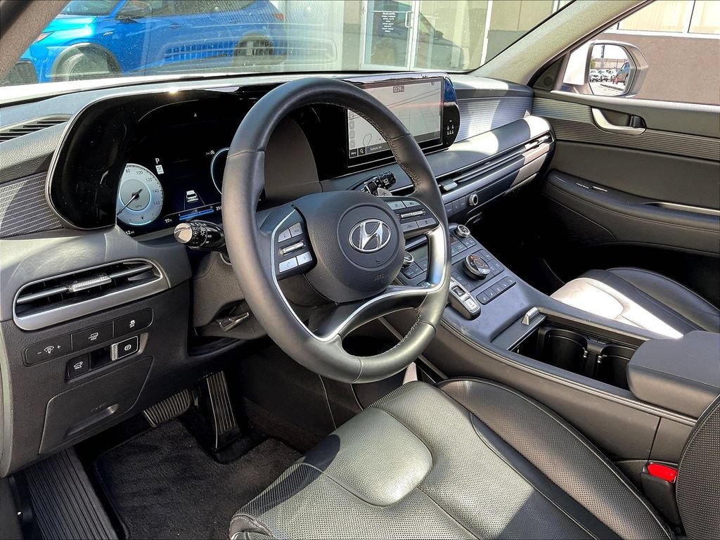Used 2023 Hyundai Palisade Limited AWD/4WD image 18
