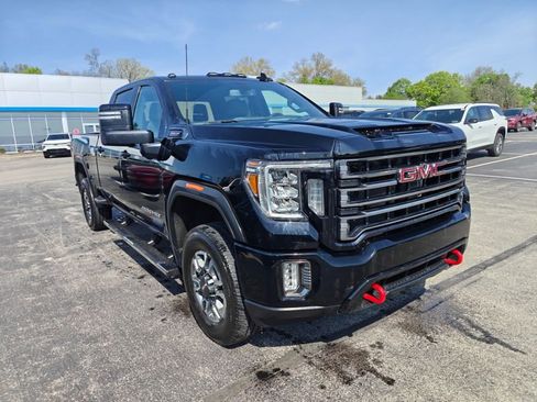 Used 2023 GMC Sierra 2500 AT4 w/ Gooseneck/5TH Wheel Package AWD/4WD image 3