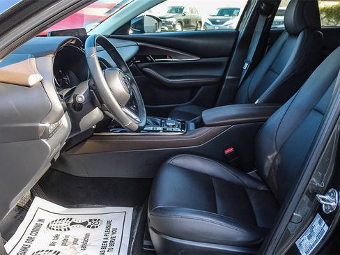 Certified 2025 MAZDA CX-30 2.5 Turbo w/ Premium Plus Pkg image 17