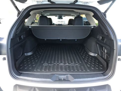 Used 2024 Subaru Outback Touring XT image 8