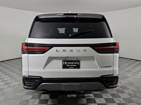 Used 2025 Lexus LX 600 4WD w/ Luxury Package image 5