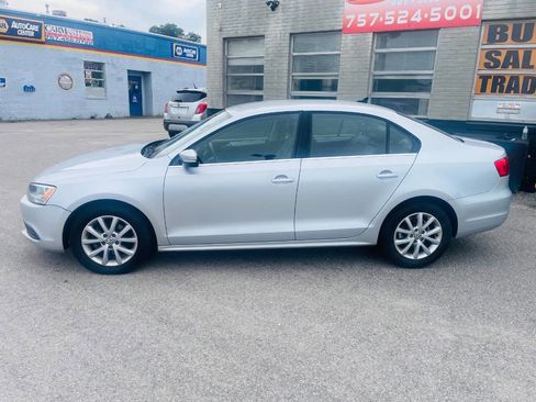 Used 2014 Volkswagen Jetta SE image 5