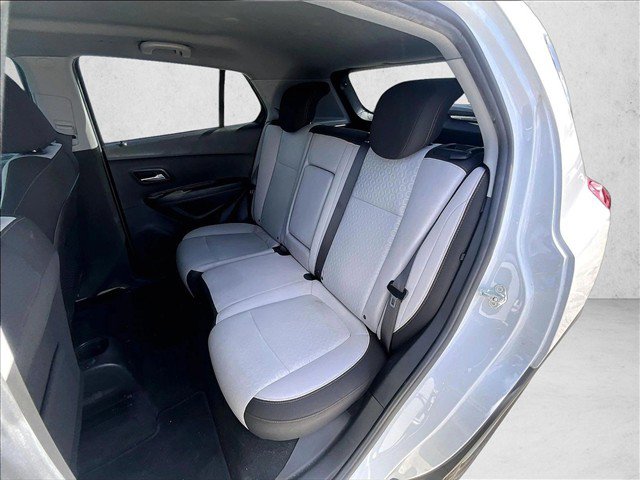 Used 2021 Chevrolet Trax LS w/ Tint and Cruise Package FWD image 29