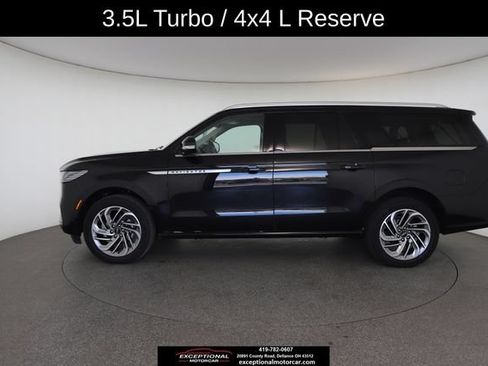 Used 2025 Lincoln Navigator L Reserve AWD/4WD image 7