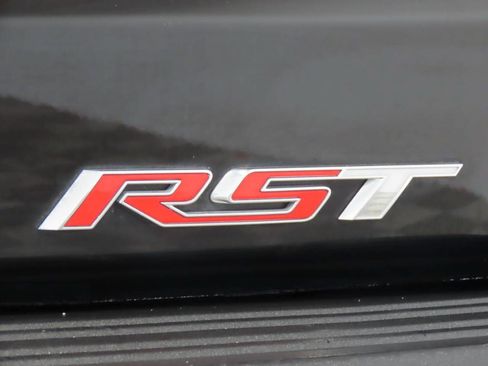 Used 2022 Chevrolet Tahoe RST w/ Sport Performance Package RWD image 6