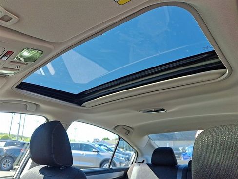 Used 2018 Subaru Legacy 2.5i Premium w/ Moonroof Package image 14