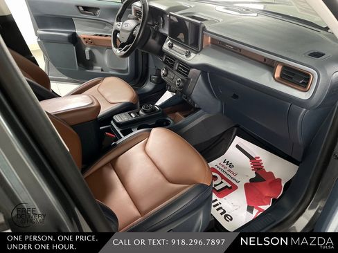 Used 2022 Ford Maverick Lariat w/ Lariat Luxury Package image 41