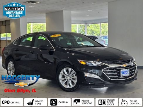 Certified 2025 Chevrolet Malibu LT FWD image 1