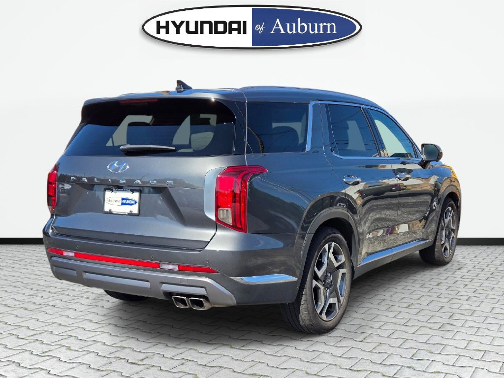 Used 2024 Hyundai Palisade Limited FWD image 5