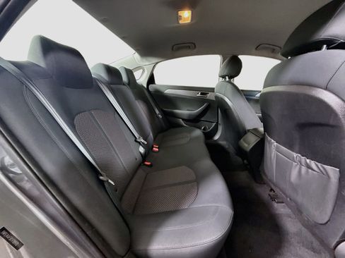 Used 2019 Hyundai Sonata SE FWD image 26