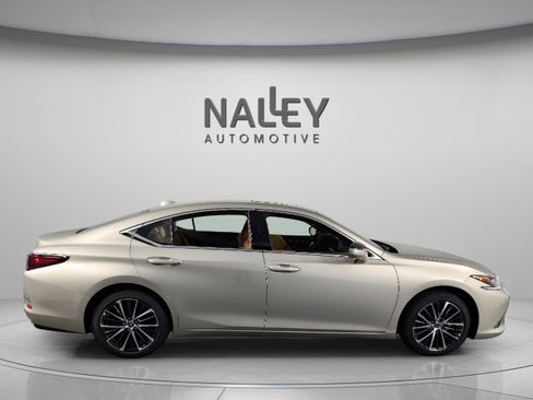 New 2025 Lexus ES 350 w/ Premium Package image 6