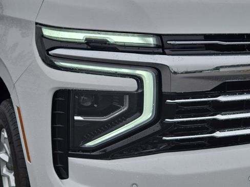 Used 2025 Chevrolet Tahoe LT w/ Comfort Package image 3