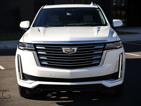Used 2021 Cadillac Escalade ESV Premium Luxury Platinum image 21