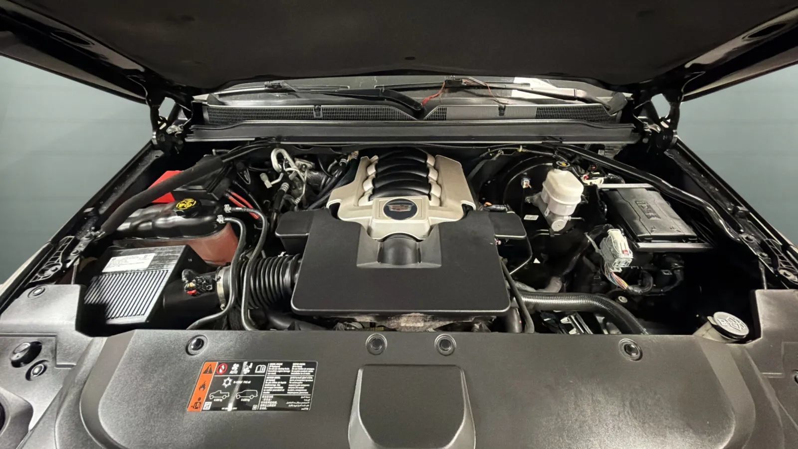 Used 2019 Cadillac Escalade Platinum RWD image 23