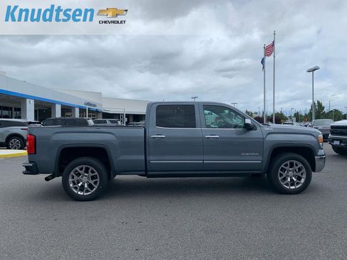 Used 2015 GMC Sierra 1500 SLT w/ SLT Crew Cab Value Package AWD/4WD image 8