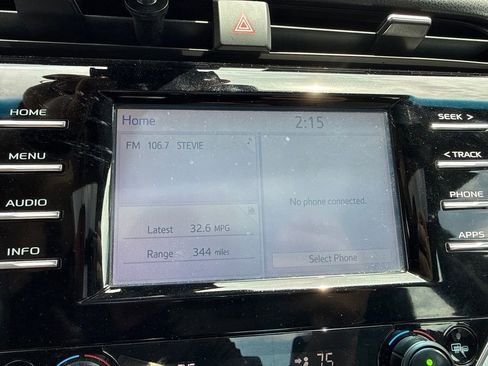 Used 2018 Toyota Camry XLE FWD image 27