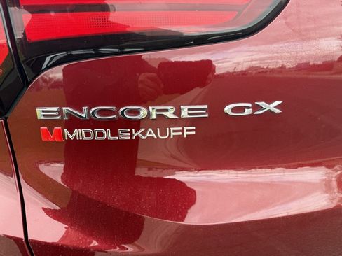 Used 2023 Buick Encore GX Select w/ Sport Touring Package image 33