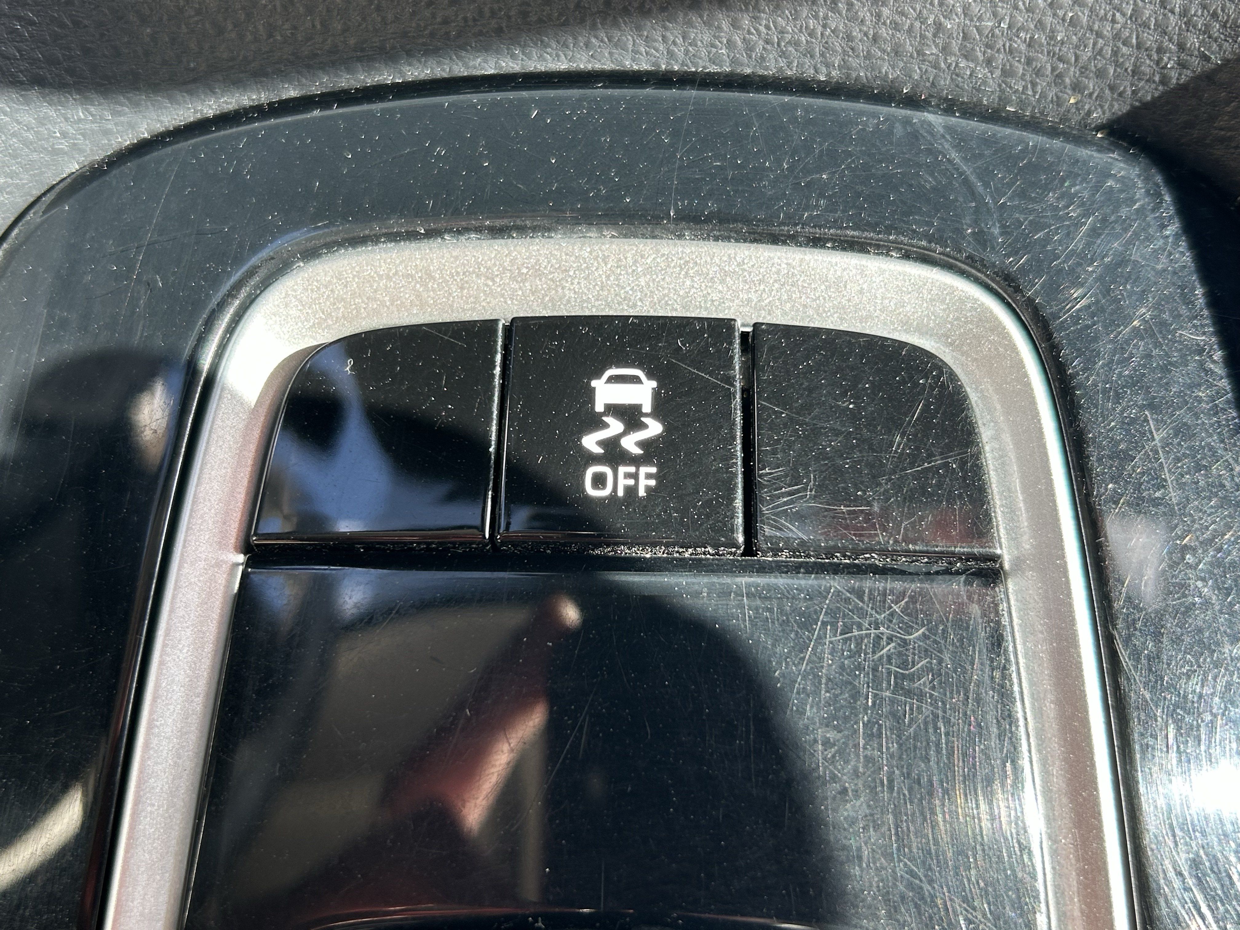Certified 2024 Toyota Corolla LE FWD image 30