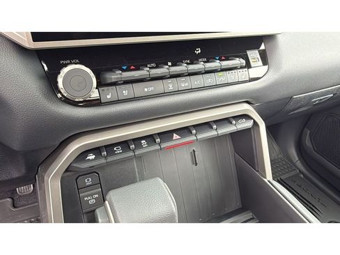 New 2026 Toyota Tundra Limited AWD/4WD image 21