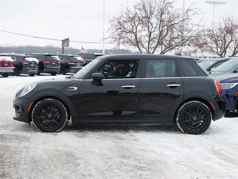 Used 2020 MINI Cooper 4-Door Hardtop w/ Premium Package image 4